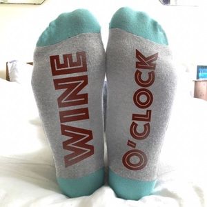 SALE 3/$18 Wine o Clock Socks